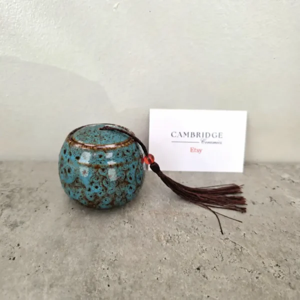 small blue urn 70ml